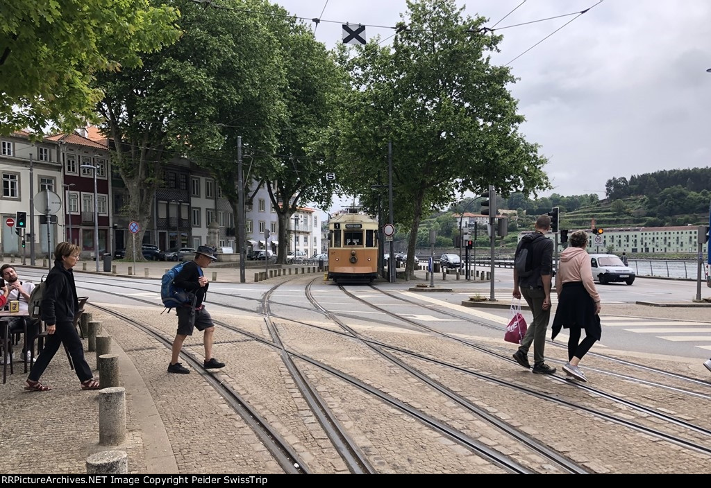 Historic streetcars in Porto